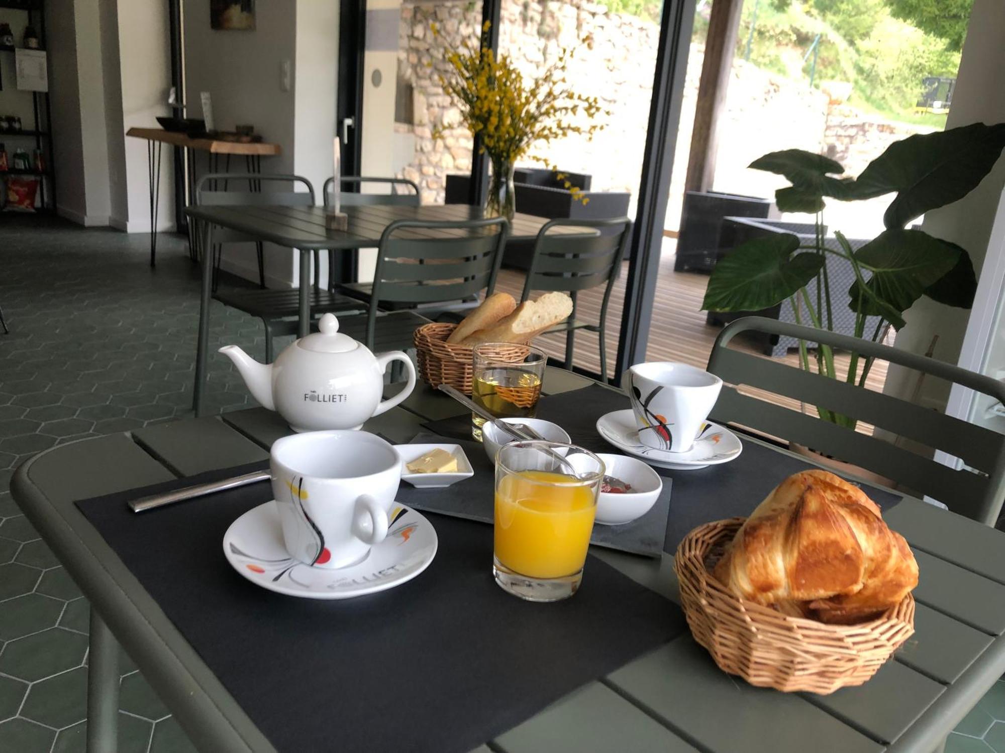 Camping Les Berges Du Doux Colombier-le-Vieux المظهر الخارجي الصورة